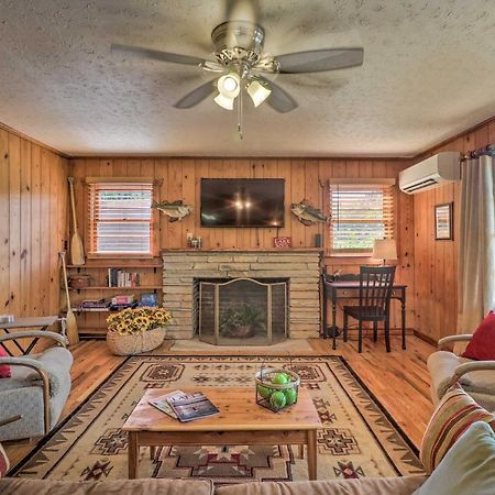Waterfront Lake Martin Home With Grill And Beach! Eclectic Eksteriør billede