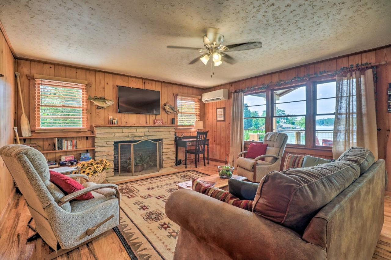 Waterfront Lake Martin Home With Grill And Beach! Eclectic Eksteriør billede