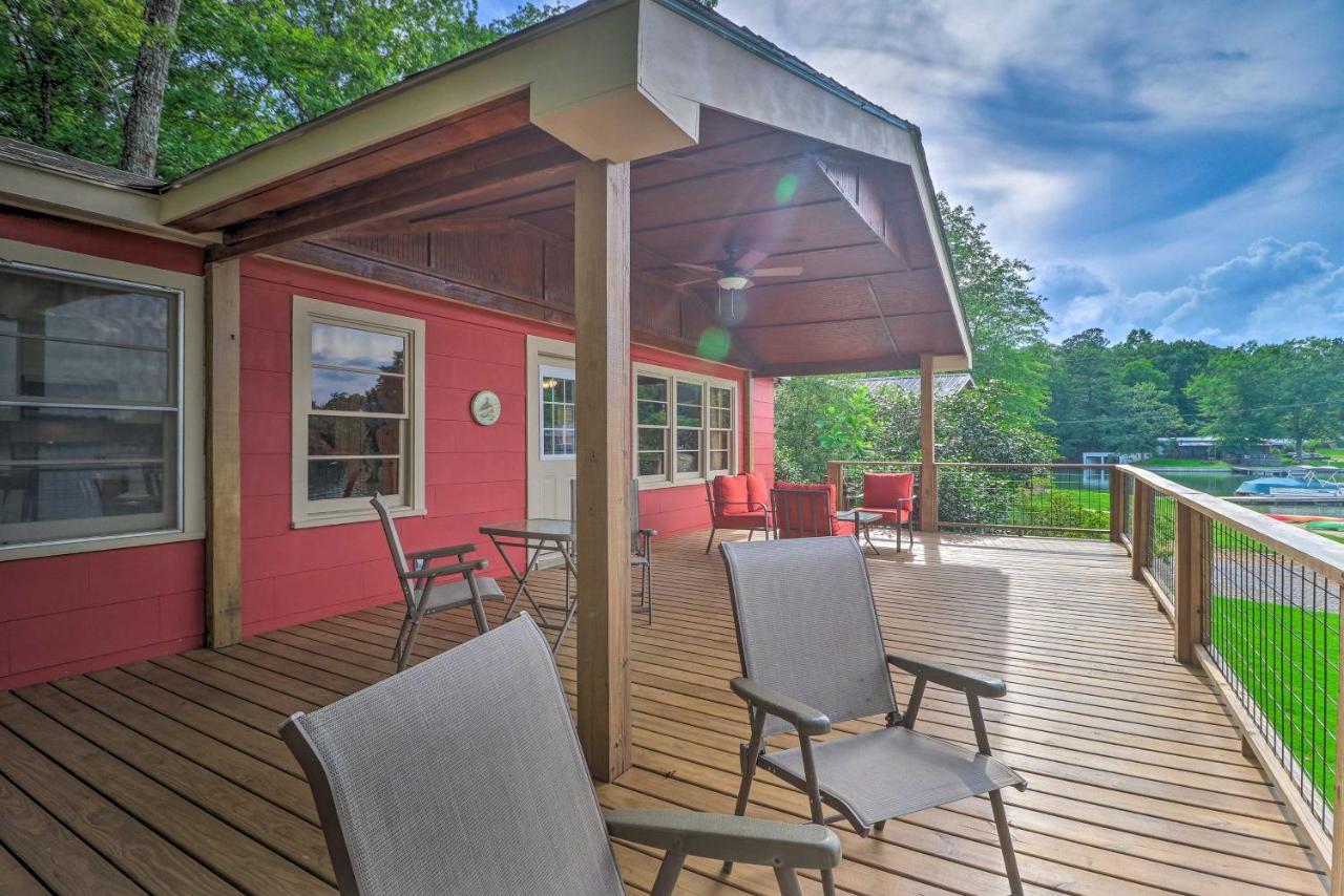 Waterfront Lake Martin Home With Grill And Beach! Eclectic Eksteriør billede